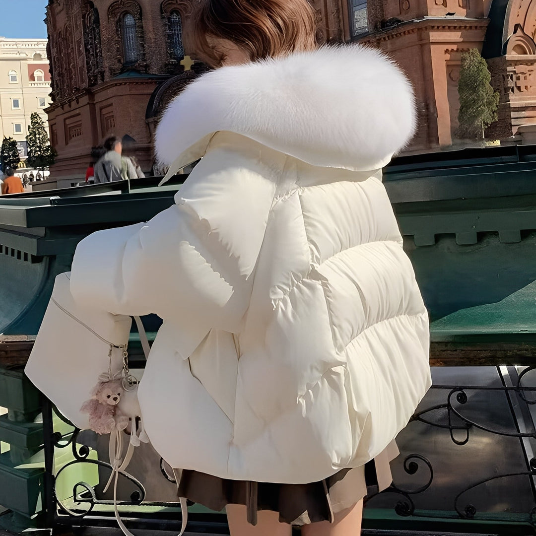 Drune | moderne Windjacke mit Daunen und Pelzkragen für Damen