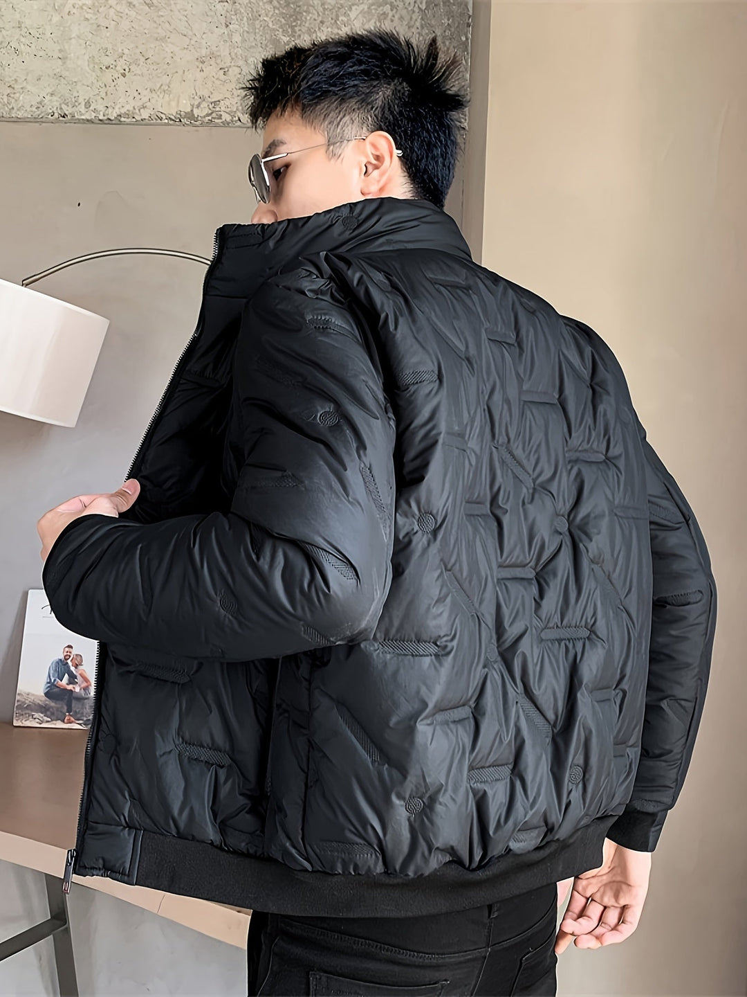 Drune |  Schwarze Baumwoll Winddichte Und Warme Langärmelige Winterjacke Für Herren - Perfekt für kalte Tage