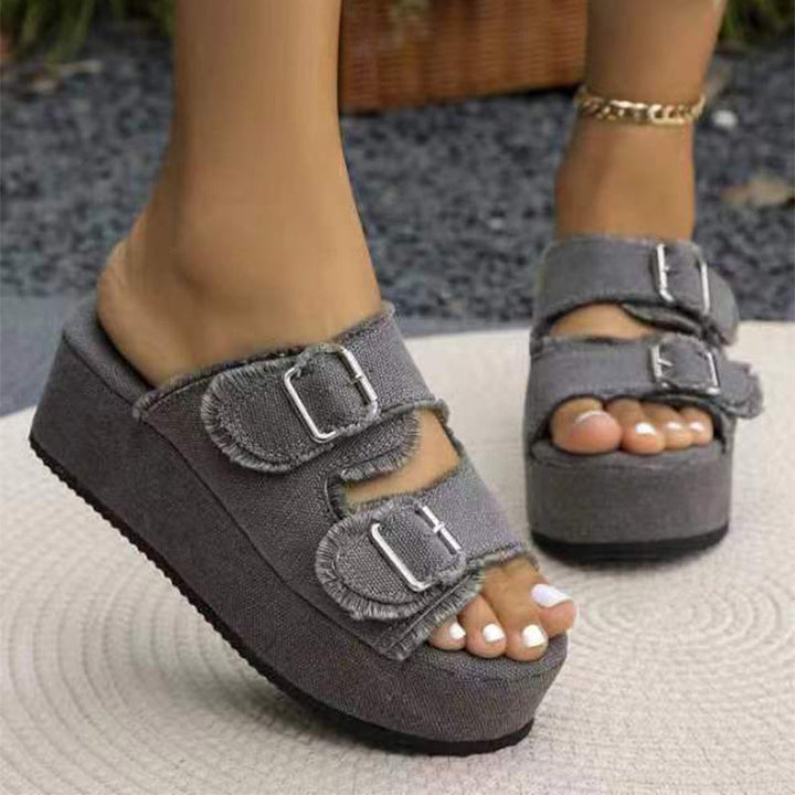 Drune Denim-Sandalen mit Schnalle