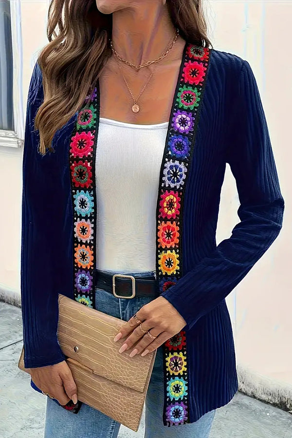 Drune | Strickcardigan mit Blumenrand und langen Ärmeln
