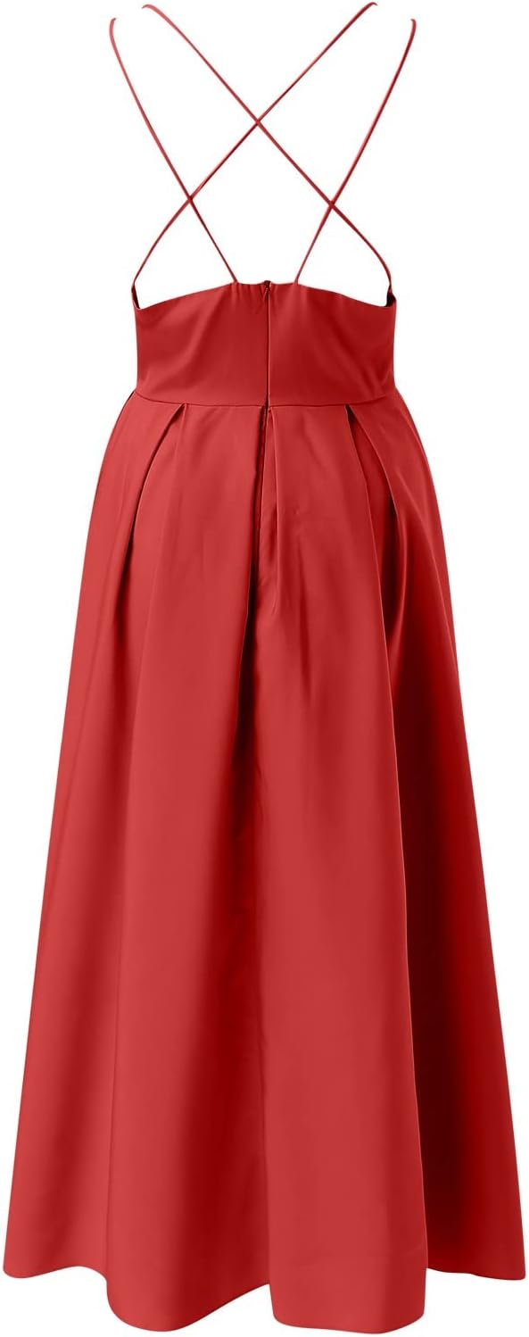Drune | Ein Leichtes Kleid mit Zarten Spaghettiträgern