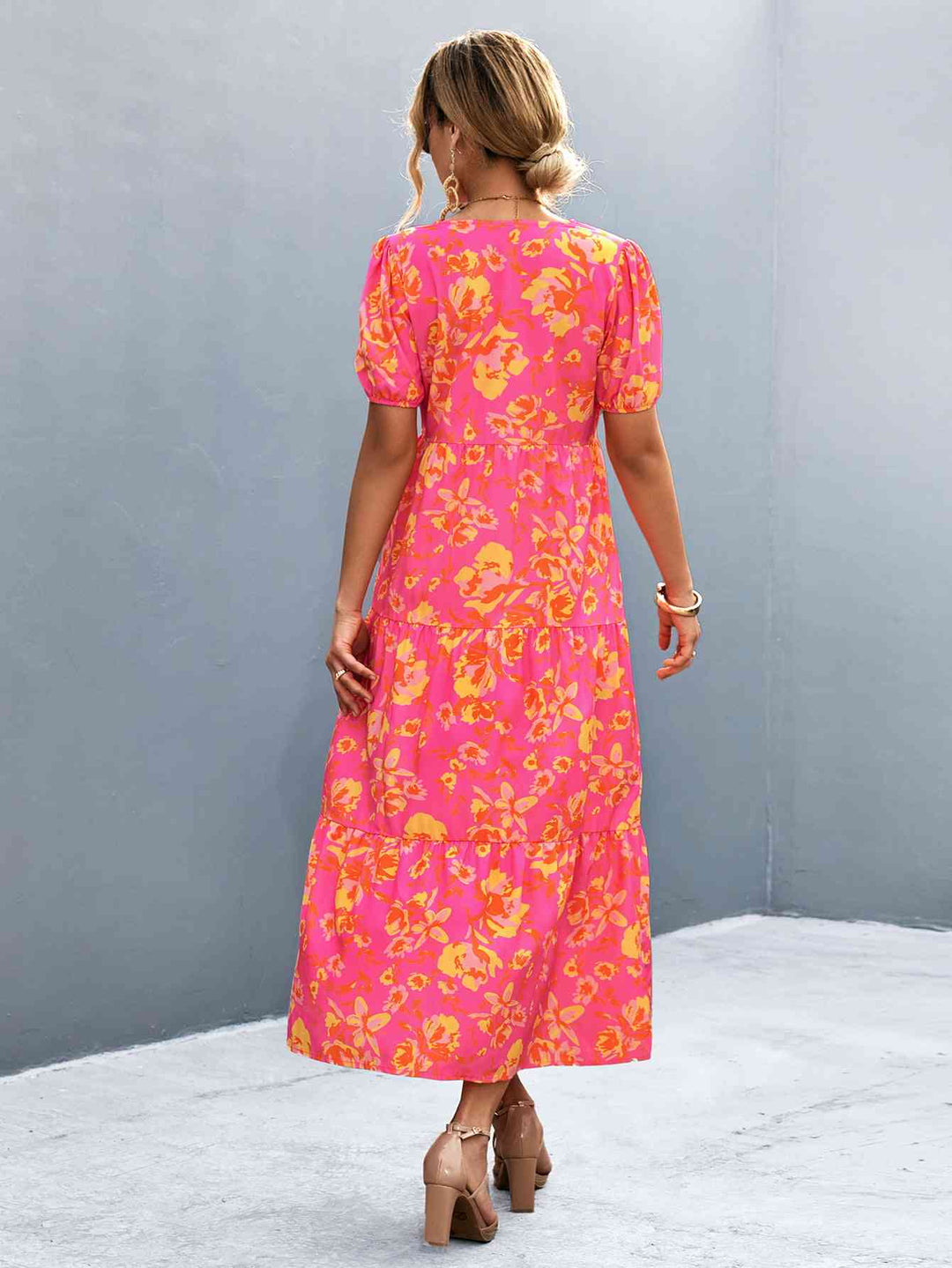 Drune | V-Ausschnitt Kurzarm Hohe Schlitz Midi Kleid