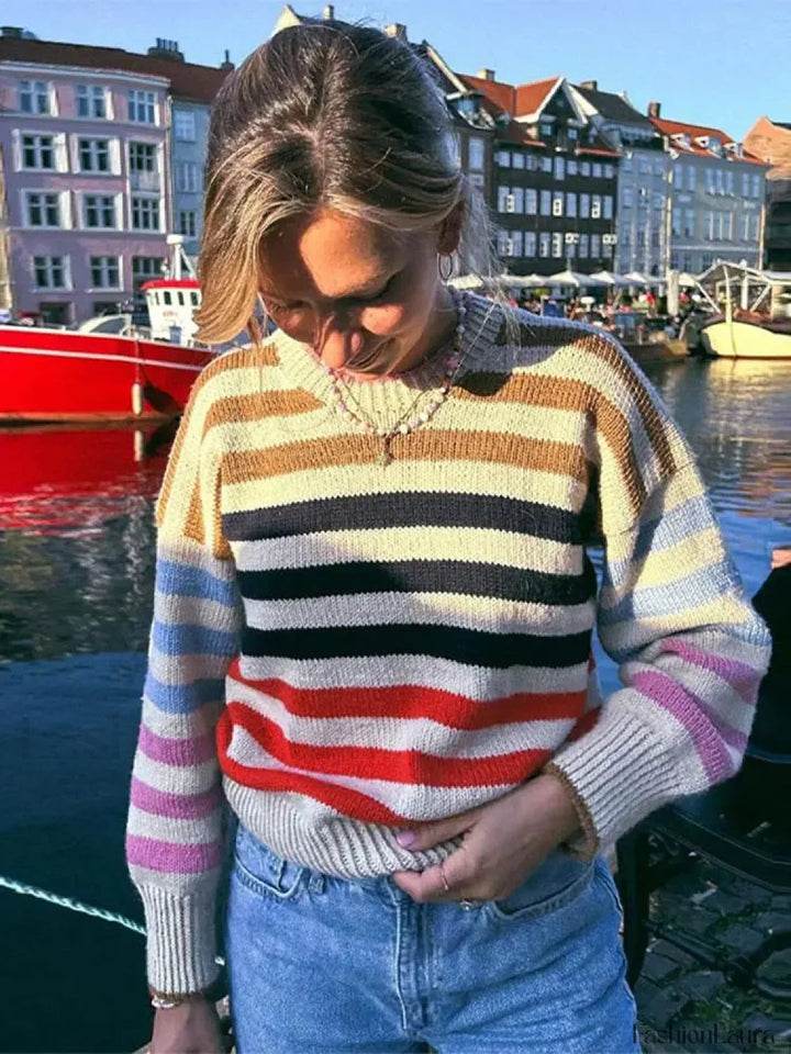 Drune | Colorful striped vintage knit sweater with a round neck