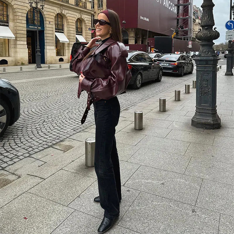 Drune | Kurzjacke Aus Luxuriösem Bordeaux Glänzendem Leder