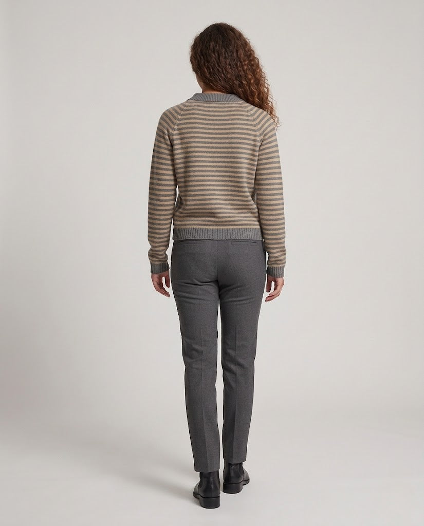 Damen Gestreifter Feinstrickpullover mit V-Ausschnitt, Knopfleiste und Cropped‑Silhouette Drune