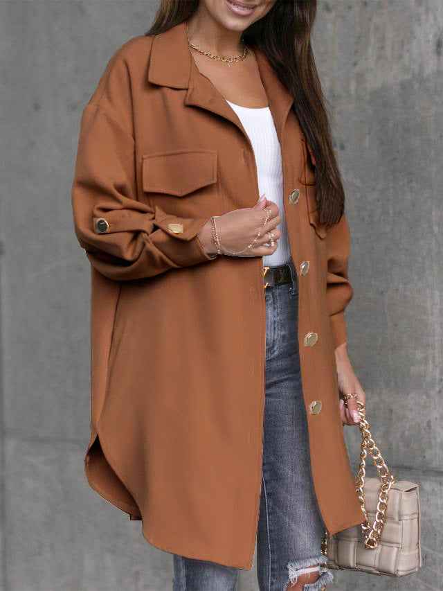 Drune | Lange Hemdjacke mit Knöpfen, Wollkragen und Revers