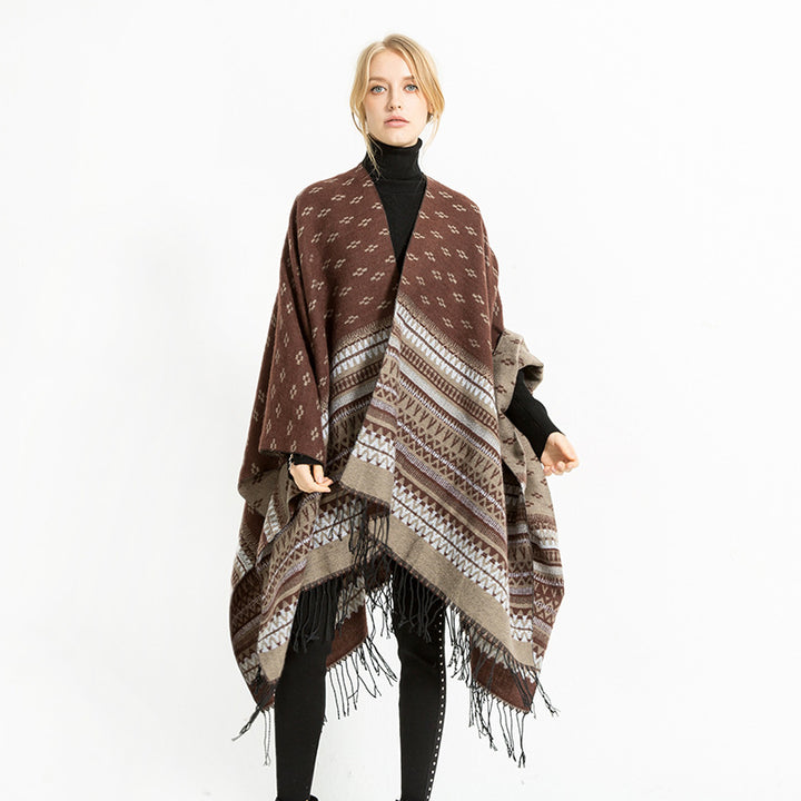 Damen Ruana-Poncho mit Jacquardmuster, Fransen und weichem Wollmix Drune