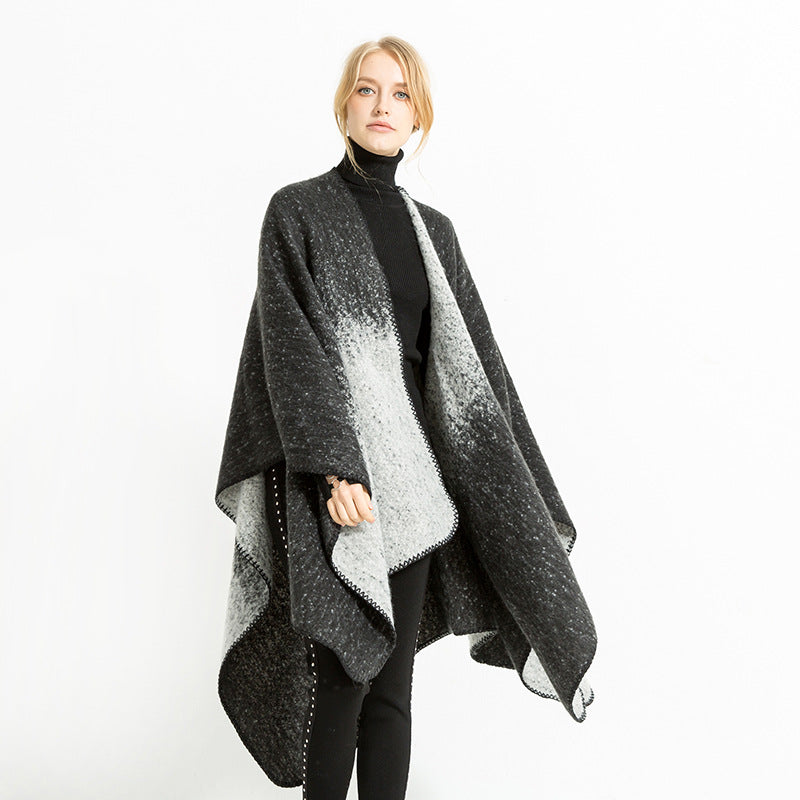 Damen Oversize-Ruana aus Wollmix mit Farbverlauf und Zierkettelnaht Drune