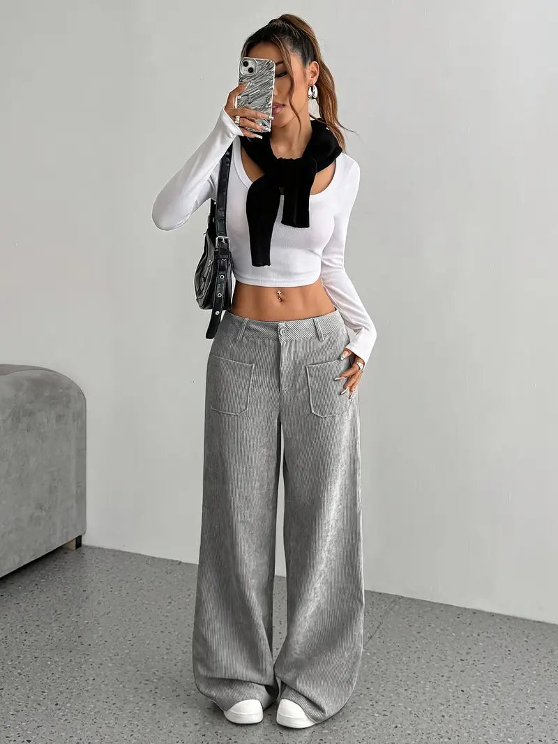 Drune | Cordhose mit weitem Bein