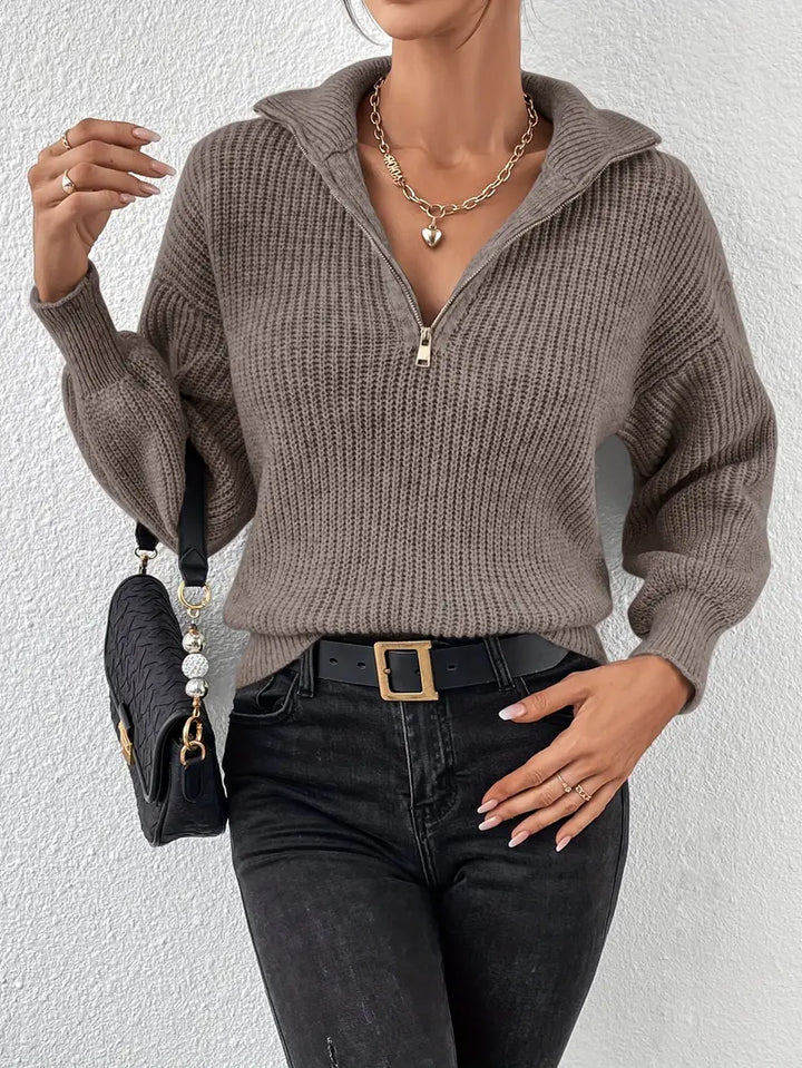 Drune | Pullover aus gestricktem, gewelltem Material mit Halb-Zip für Frauen
