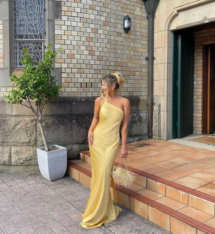 Drune | Shoulder-Kleid Mit Schnürdetails Für Frauen