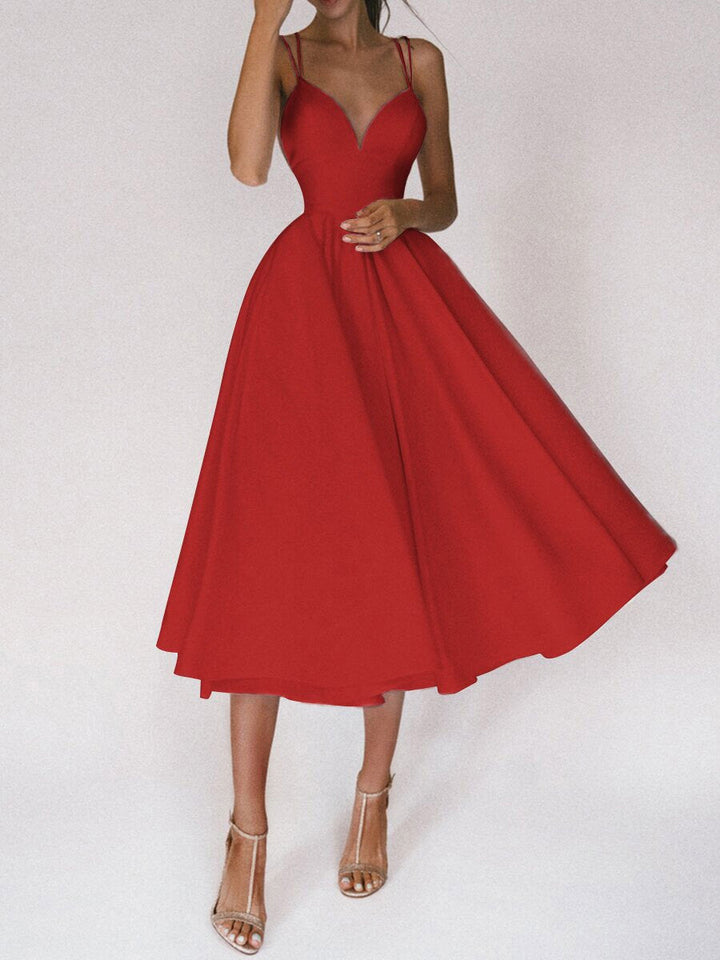 Drune | Grace Das Elegante Trägerkleid mit V-Ausschnitt