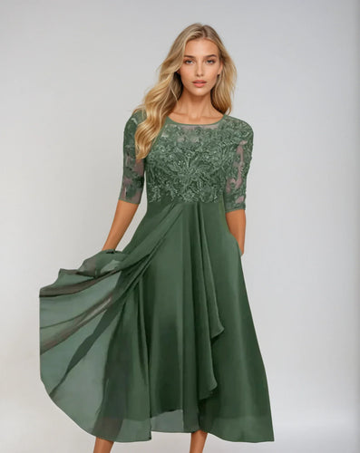 Drune | Anmutiges Detailliertes Fließendes Kleid