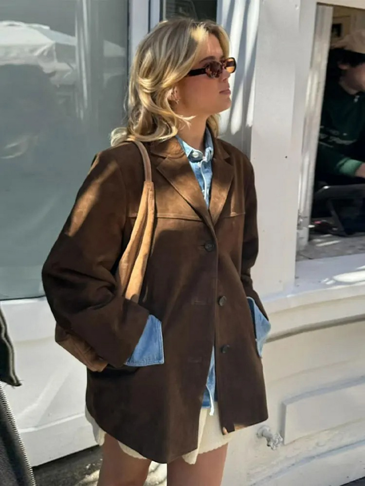 Drune | Übergroßer brauner Trenchcoat mit breitem Revers Ideal für Herbst/Winter