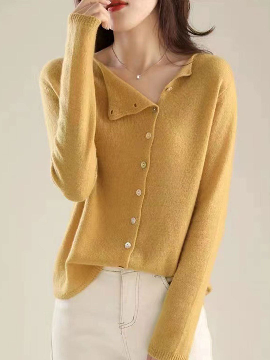 Drune | Weiche Strickjacke mit Knopfleiste und rundem Ausschnitt