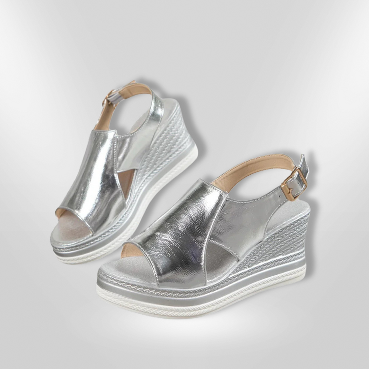 Drune | Stylische Ketten-Wedge-Sandalen