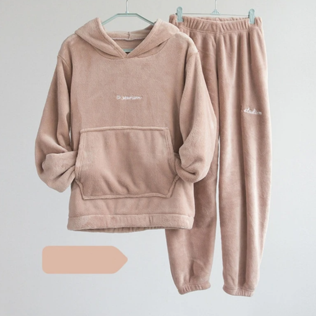 Drune | Bequemer Fleece Hausanzug für Zuhause