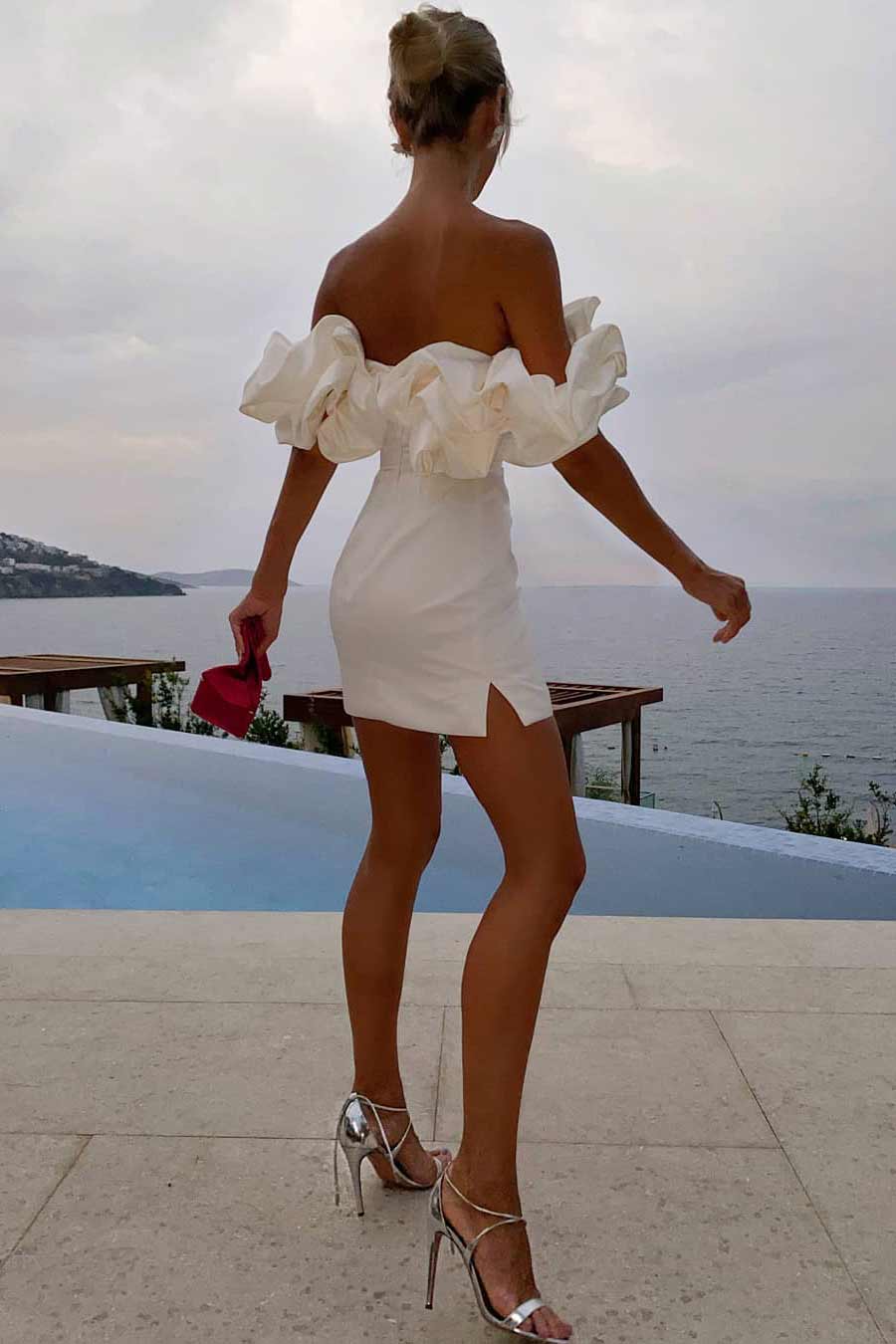 Drune | Schulterfreies Minikleid Mit Rüschen