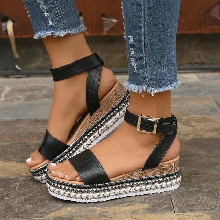 Drune | Sommer Sandalen Mit Schnallenriemen Und Plateau