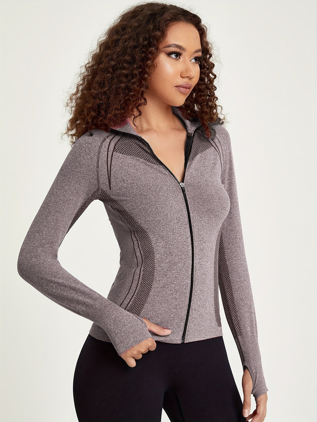 Drune | Sportliche Damen Trainingsjacke mit Langen Ärmeln und Streifendekoration