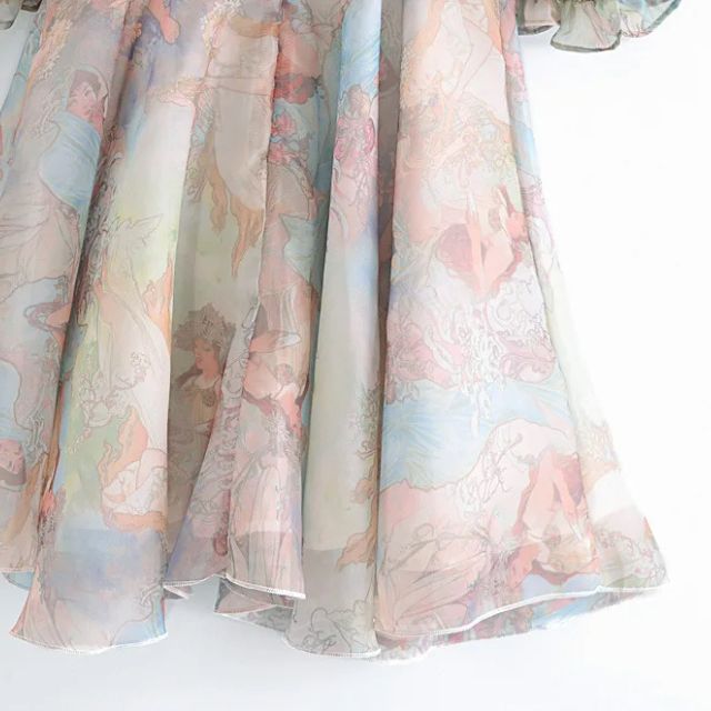 Drune | Organza-Kleid mit Blumenmuster und Puffärmeln sowie Herzausschnitt