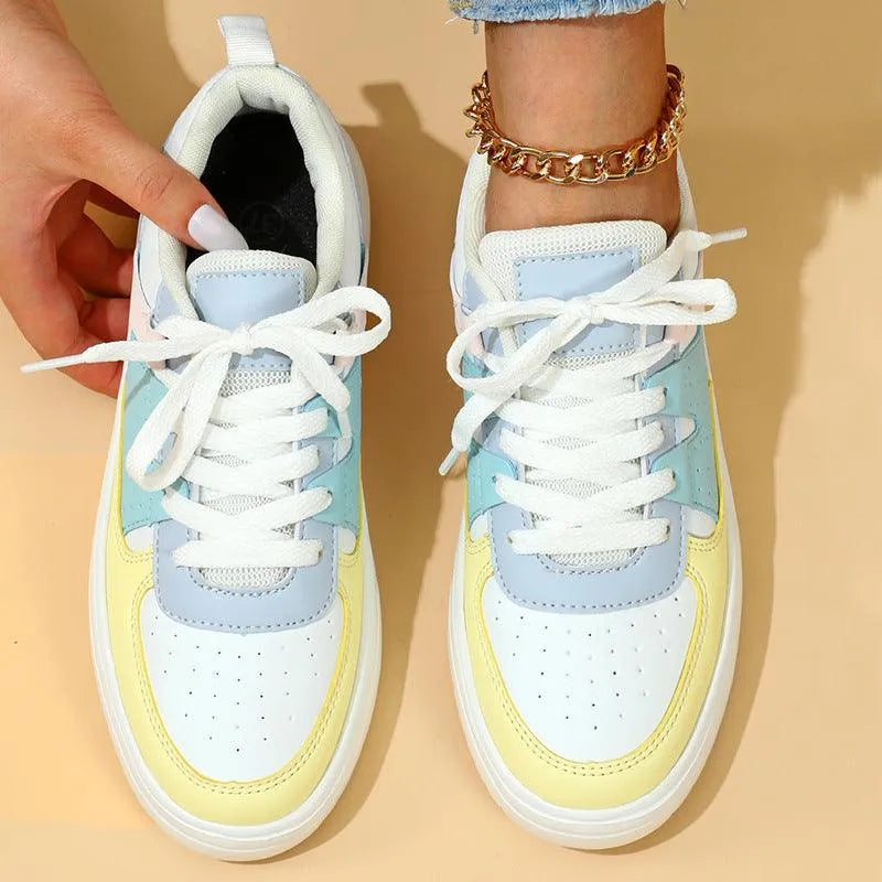 Drune | Sneakers mit weichem Plateau