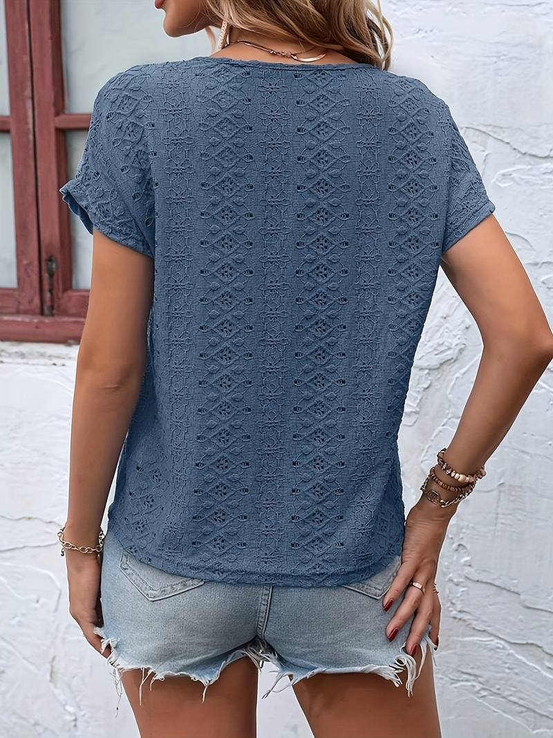 Drune – T-Shirt Mit Eingekerbtem Ausschnitt Und Lochstickerei