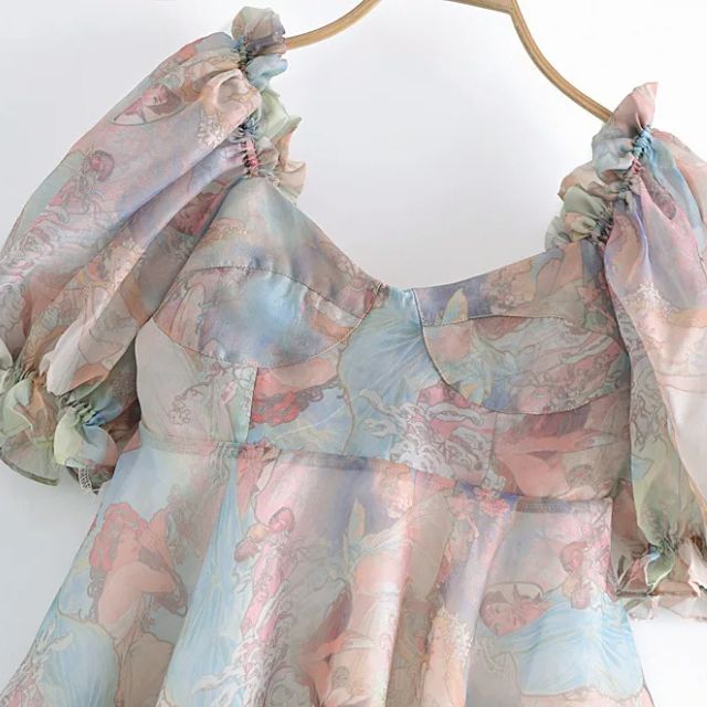 Drune | Organza-Kleid mit Blumenmuster und Puffärmeln sowie Herzausschnitt