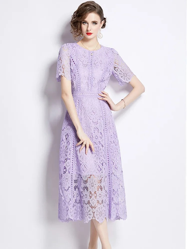 Drune | Elegantes Spitzenkleid Midi-Länge