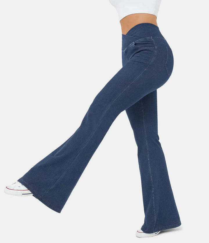 Jeans mit hohem Bund und Crossover-Muster
