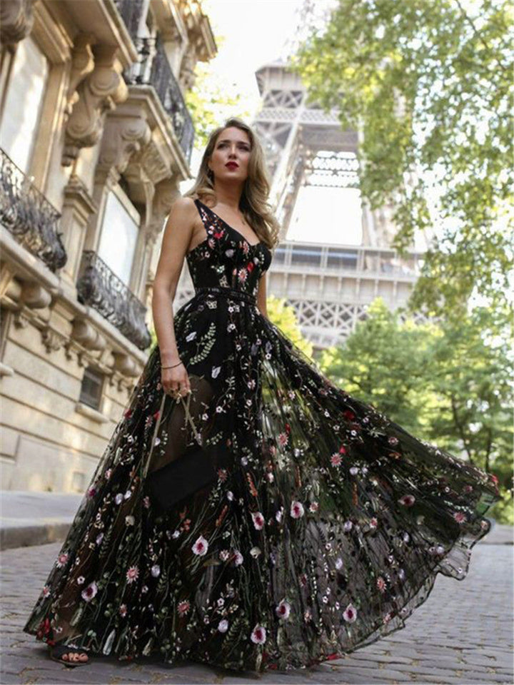 Drune | Fabulous Ärmelloses besticktes Kleid