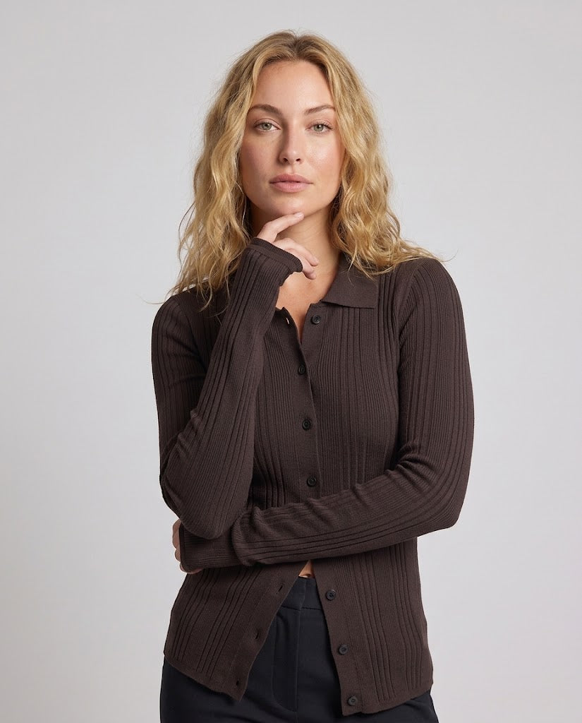 Damen Gerippter Feinstrick-Cardigan mit Hemdkragen und durchgehender Knopfleiste Drune