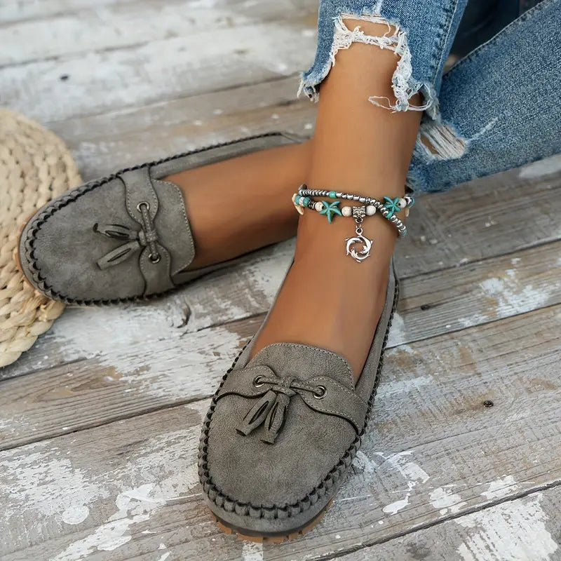 Drune | Klassische Wildleder-Loafer mit Quastendetail für Damen