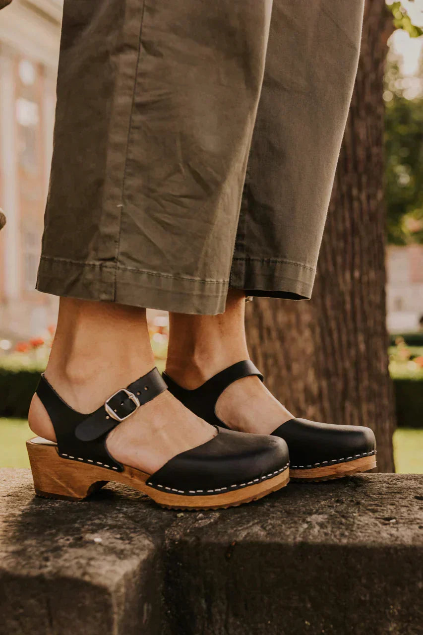 Drune | Stylische Clogs für Damen