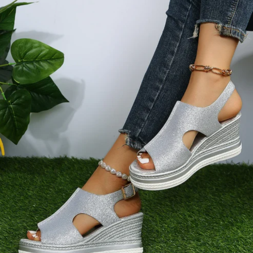 Drune | Schicke Glitzer Wedge Sandalen