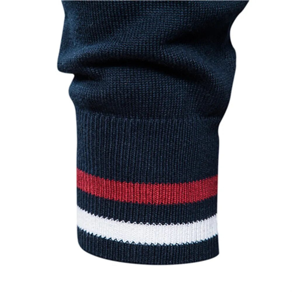 Drune | Warme und lässige College-Strickjacke