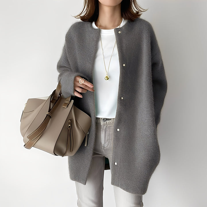 Drune | Stylischer, locker sitzender Cardigan für Frauen