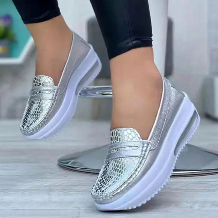 Drune – glänzende Damen-Loafer aus Schlangenleder