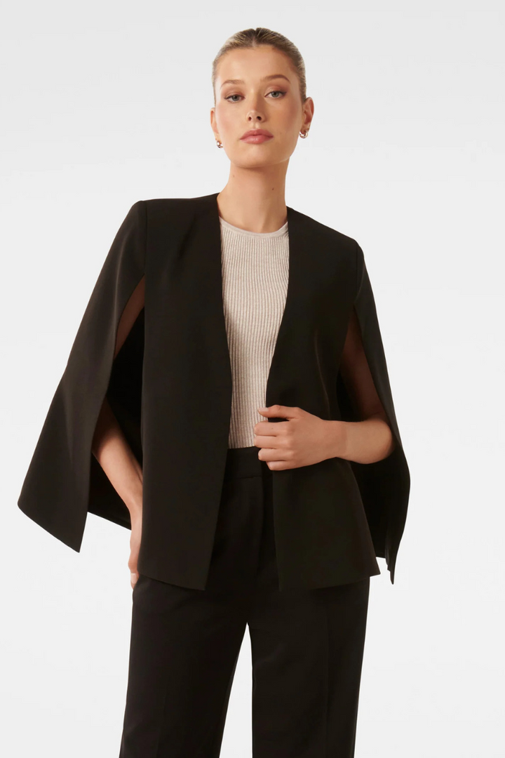 Drune | Eleganter Cape-Hut für Damen
