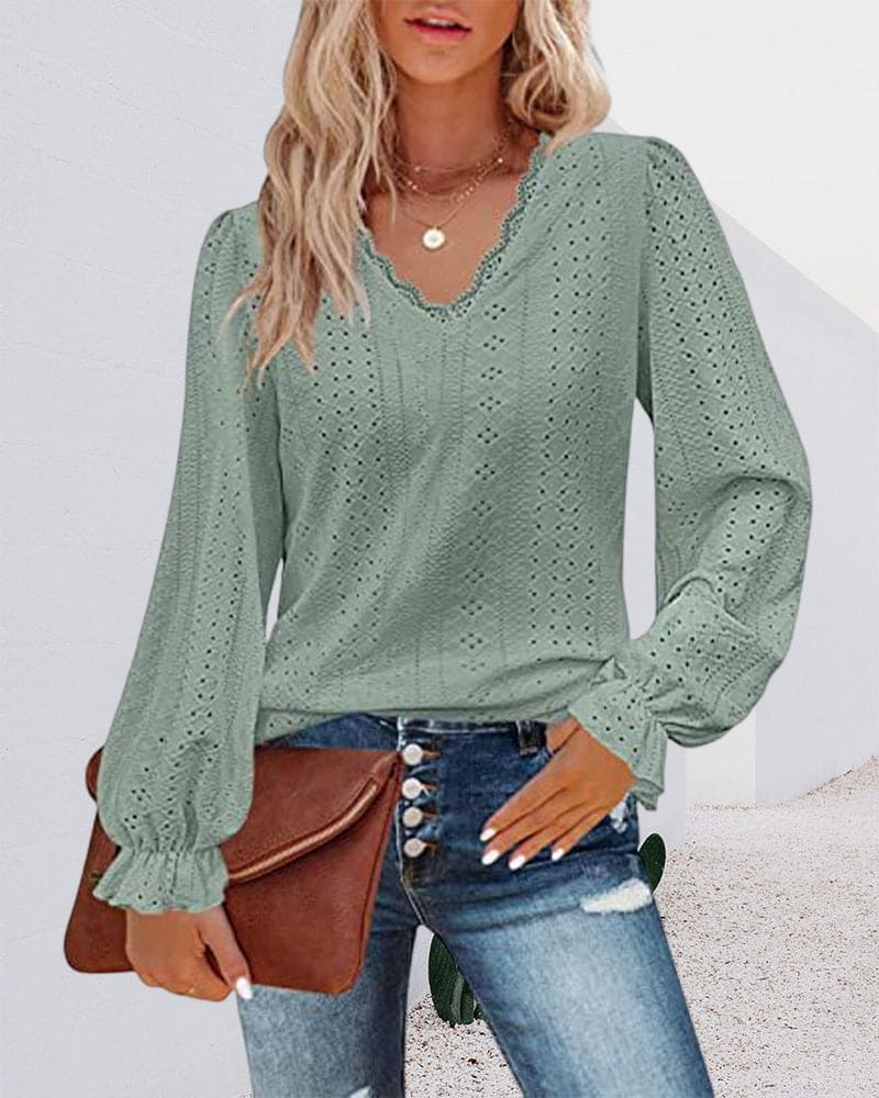 Drune | Spitzenoberteil Mit Langen Ärmeln Und Einem V-ausschnitt