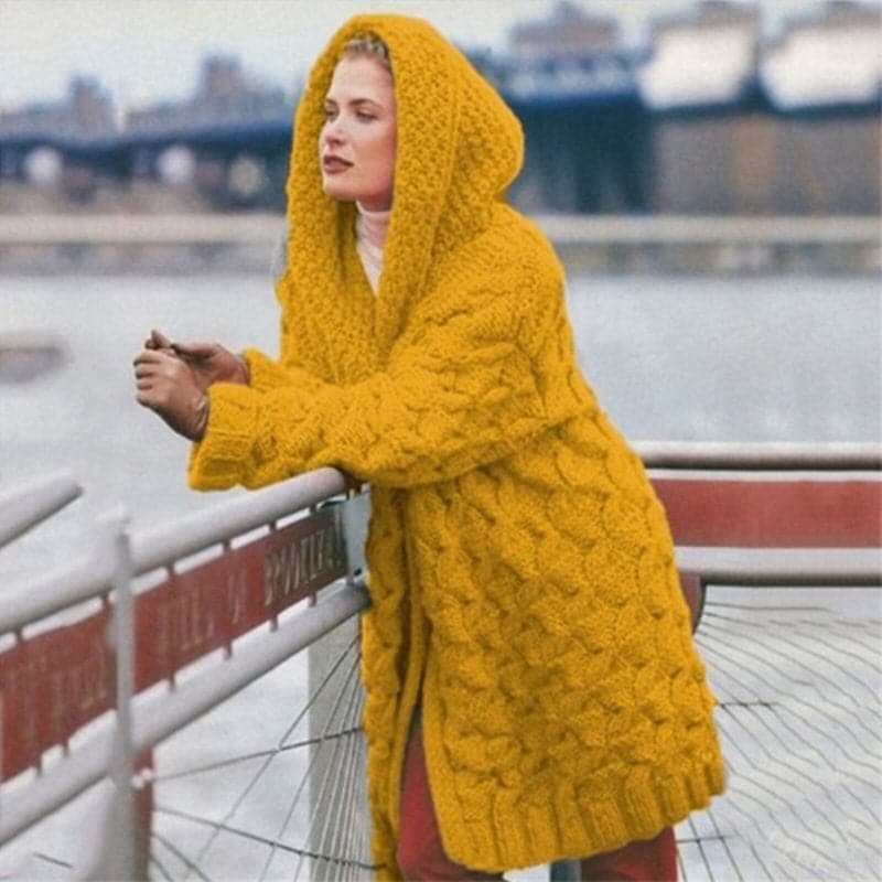 Drune | Gestrickte Strickjacke - Langmodell - Kabelstrick mit Kapuze - Offene Vorderseite