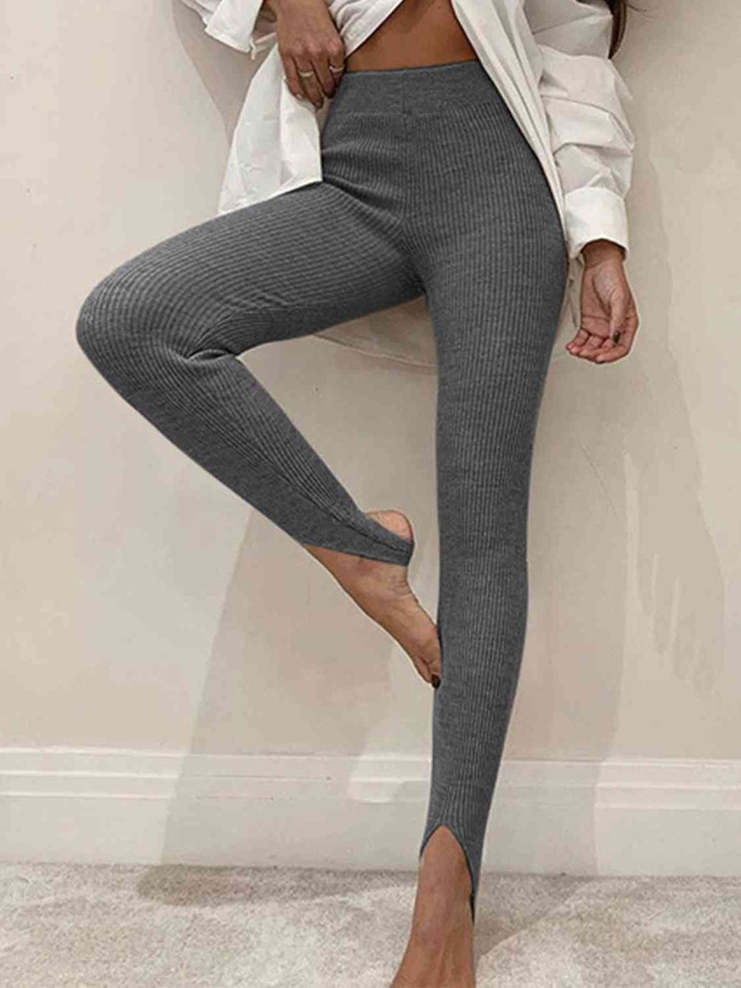 Drune | Geripptes Mittel Taillen Leggings