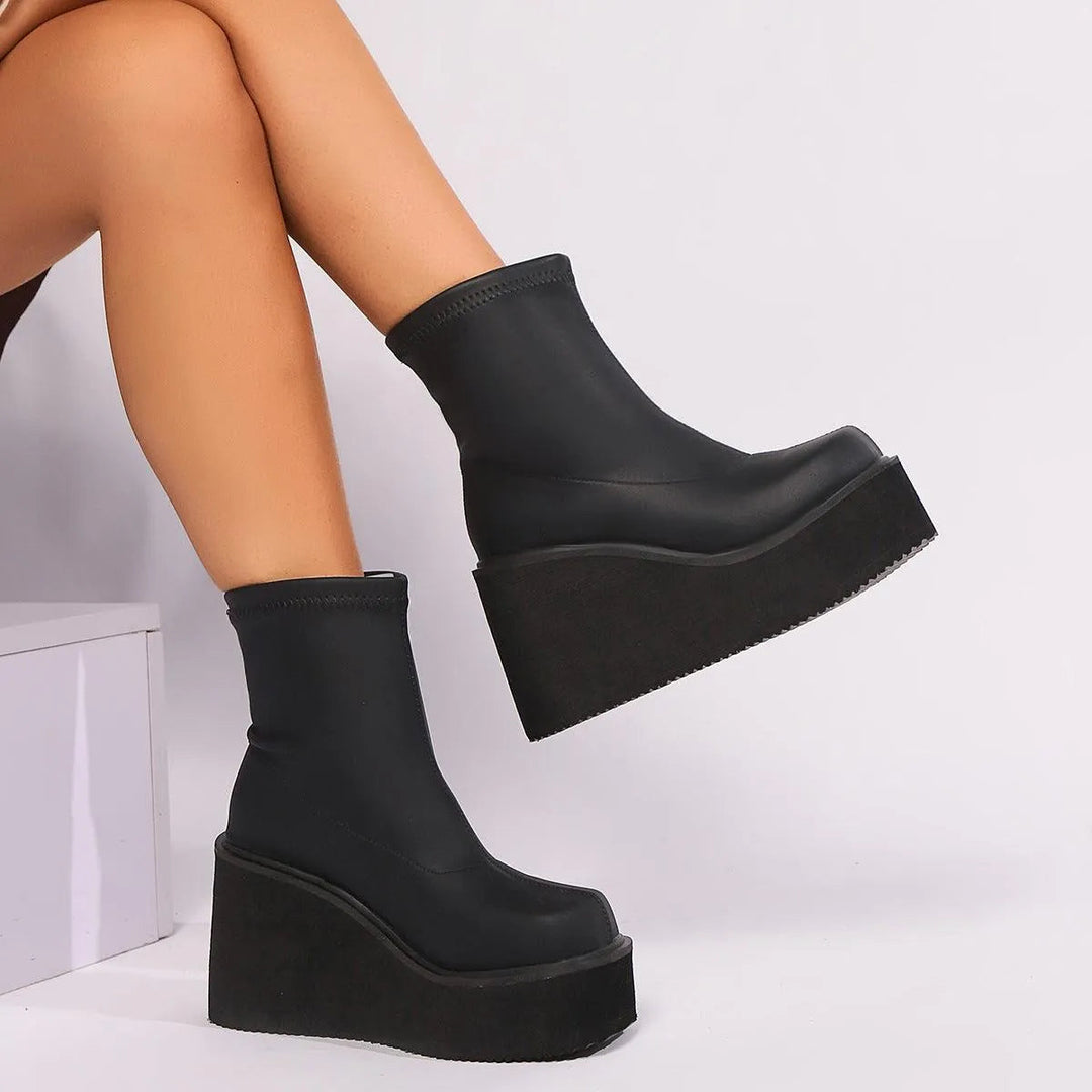 Drune | Keil- und Plateau-Stiefeletten