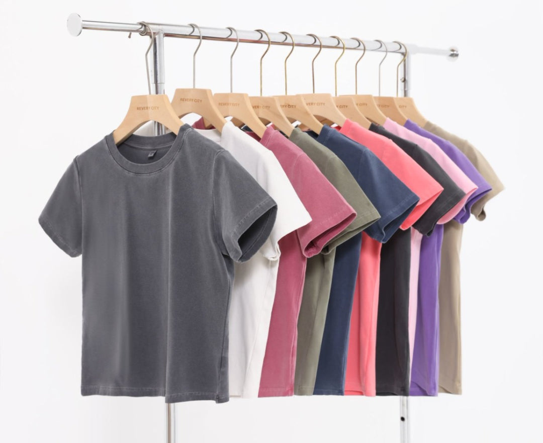 Drune | Schillerndes altes kurzes T-Shirt mit Färbung