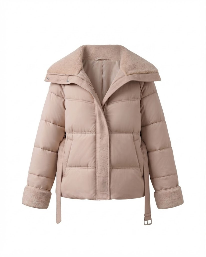 Damen kurze gepolsterte gesteppte Parka mit voluminösem Teddy-Kragen, tailliertem Gürtel und verdecktem Reißverschluss