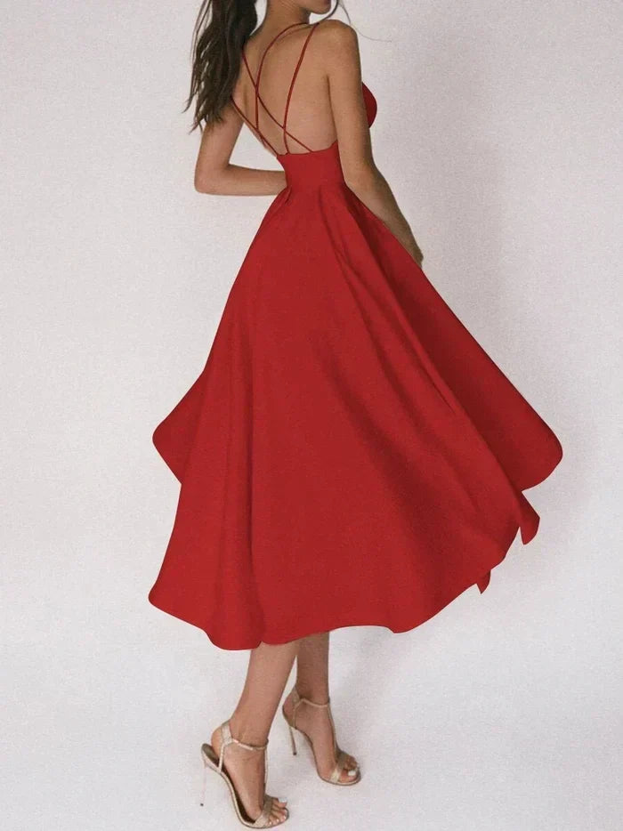 Drune | Elegantes Kleid mit V-Ausschnitt und Trägern