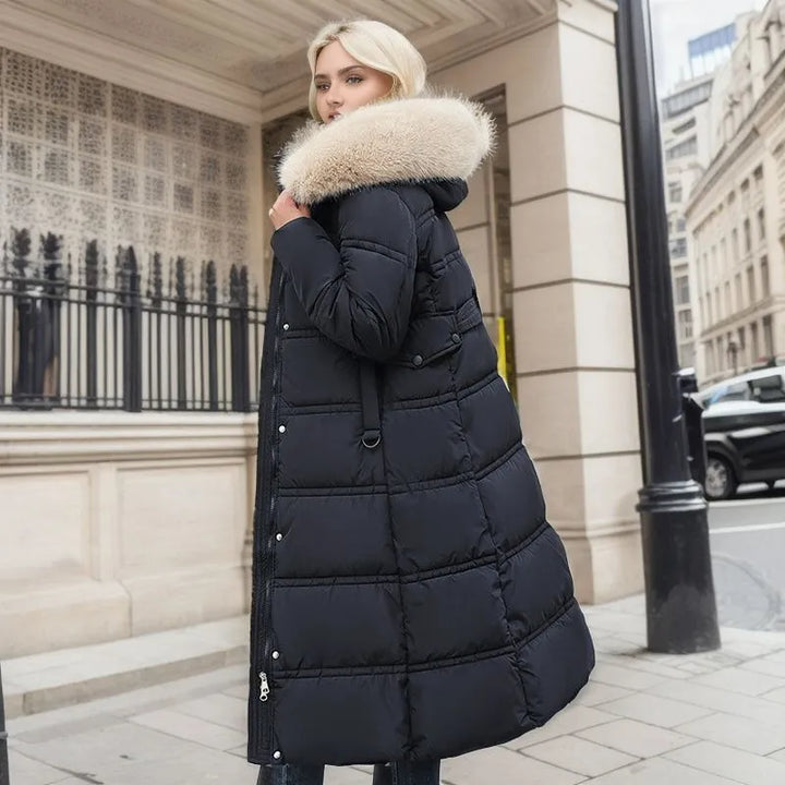 Drune | Damen lange Winterjacke mit Pelzmütze und Gürtel