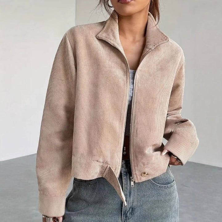 Drune | Shortened corduroy jacket with wide collar and zip closure