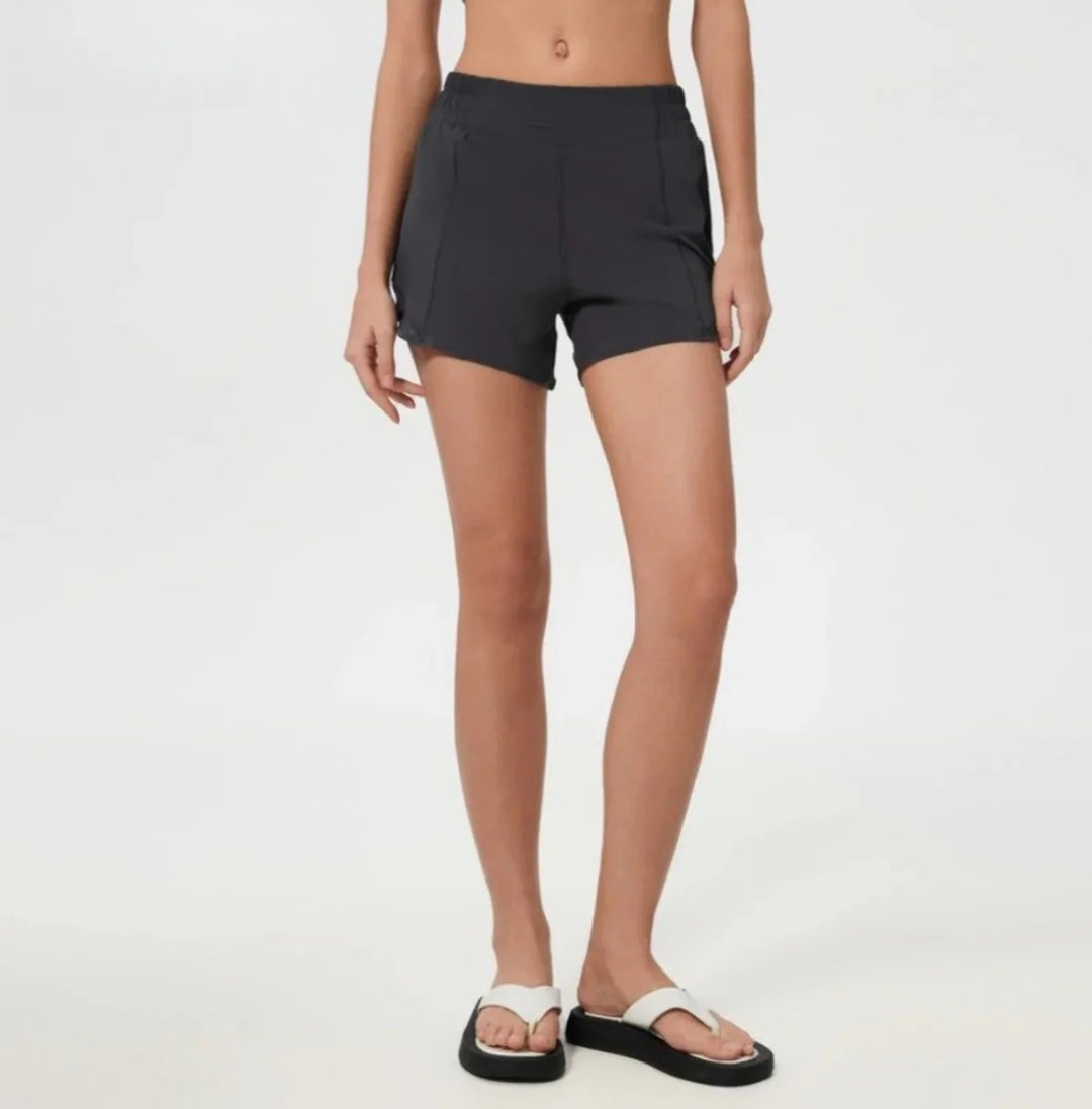 Drune | Yoga-Shorts mit hoher Taille und Bauch