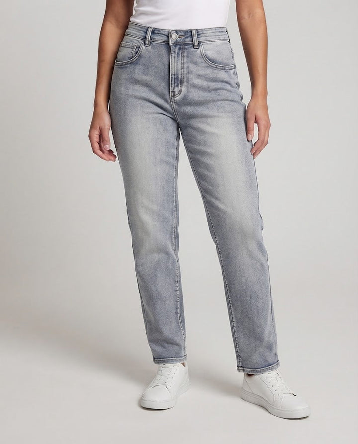 Damen Gerade geschnittene High‑Waist Denim-Jeans mit softer Used-Waschung Drune